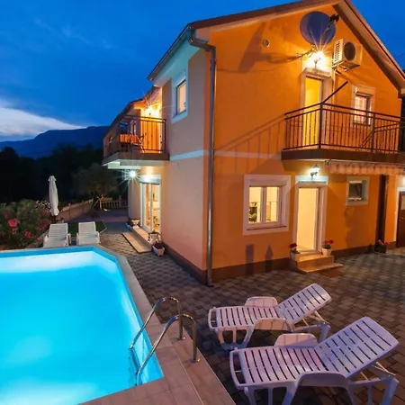 Haus Veronika By Interhome Feriehus Crikvenica