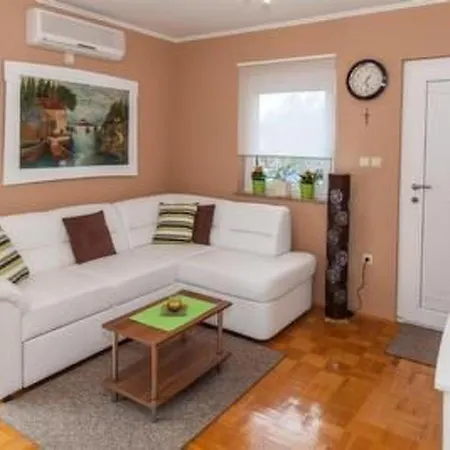 Haus Veronika By Interhome Crikvenica