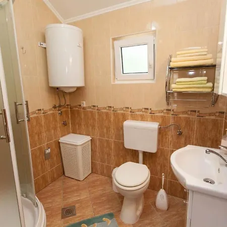 Haus Veronika By Interhome * Crikvenica