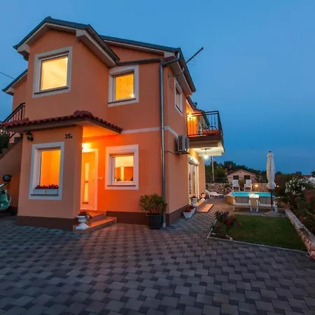 Haus Veronika By Interhome Nyaraló *
