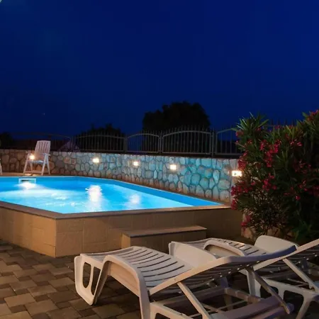 Haus Veronika By Interhome * Crikvenica